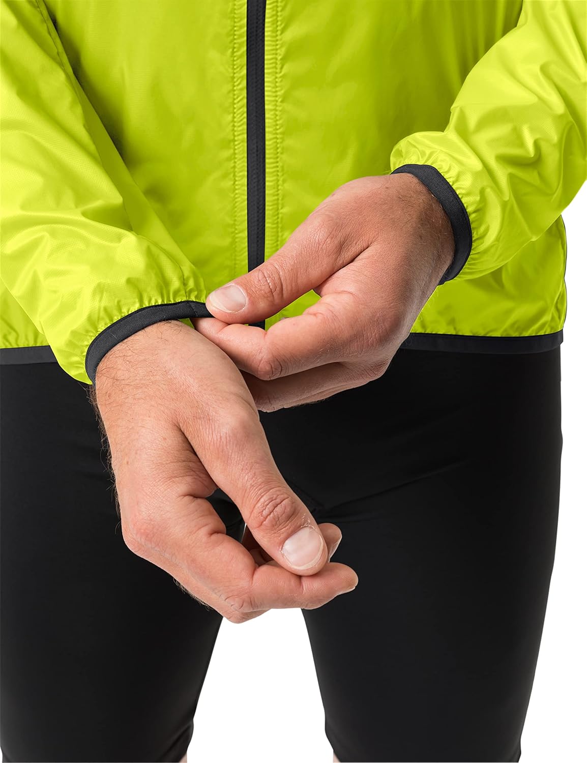 VAUDE Matera Air Men's Cycling Jacket, Ultralight Wind Jacket, 150 g, Water-Repellent Wind Jacket, Road Bike, Windproof & Breathable Sports Jacket – Bild 9