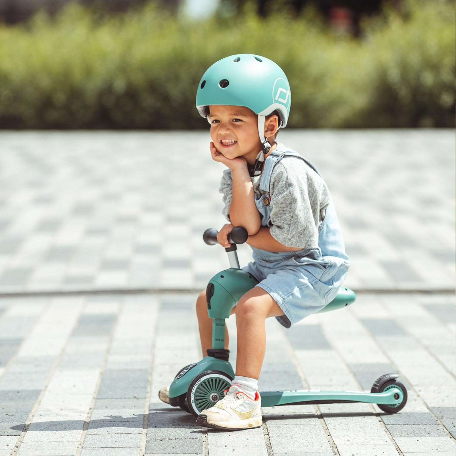 Scoot & Ride - Highwaykick 1 Children Adjustable Seated or Standing 2-in-1 Scooter Including Safety Pad for Tip Prevention - for Ages 1-5 – Bild 7