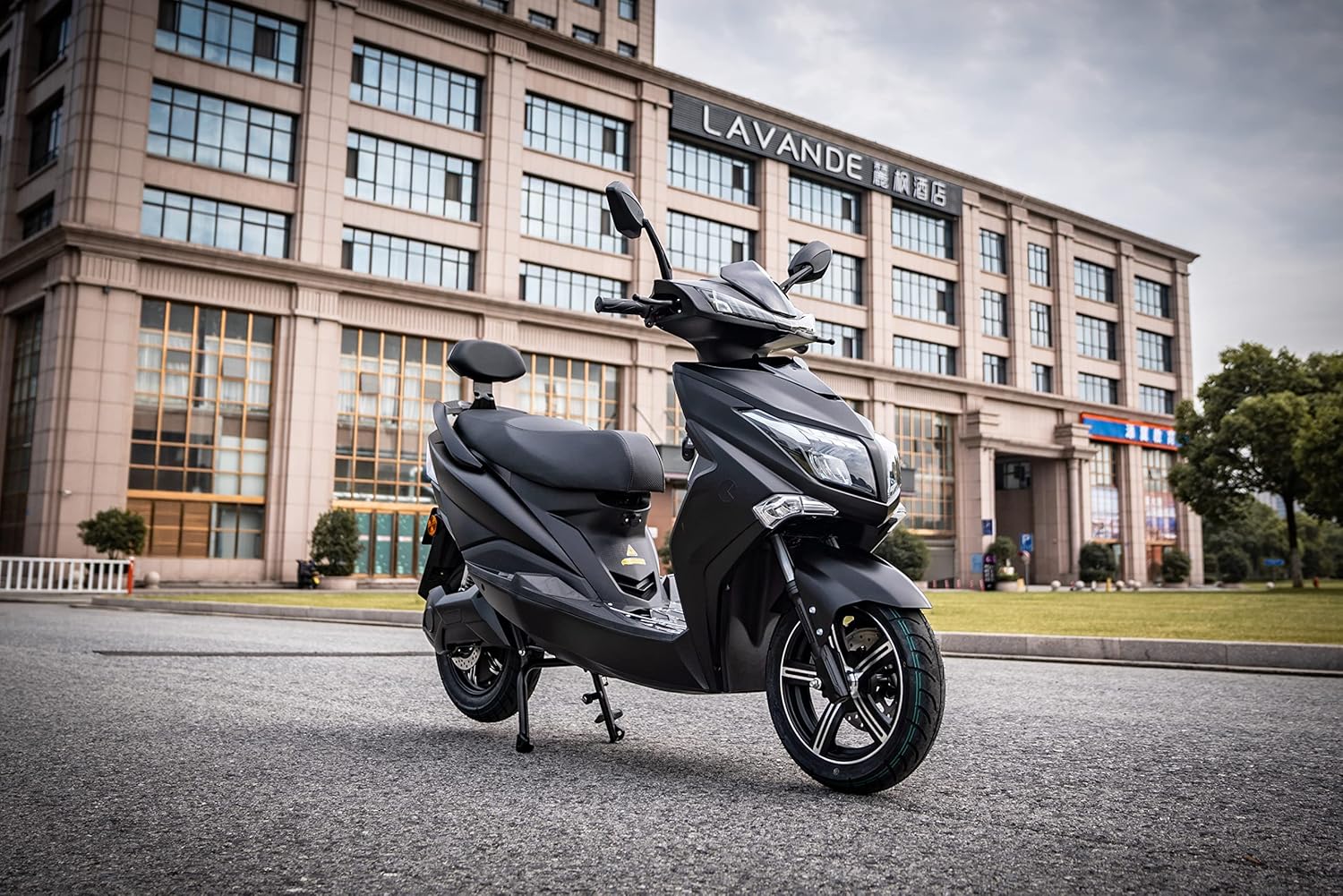 Angry Hawk High Speed Electric Scooter, 80 km/h, 4000 Watt Lithium Battery, Electric Scooter, Road Legal, Motorcycle, 125 Electric Scooter, – Bild 4
